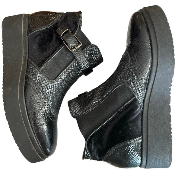 Donna Piu Platform Black Leather & Velvet Boots with Buckle size 9.5 - Picture 6 of 16